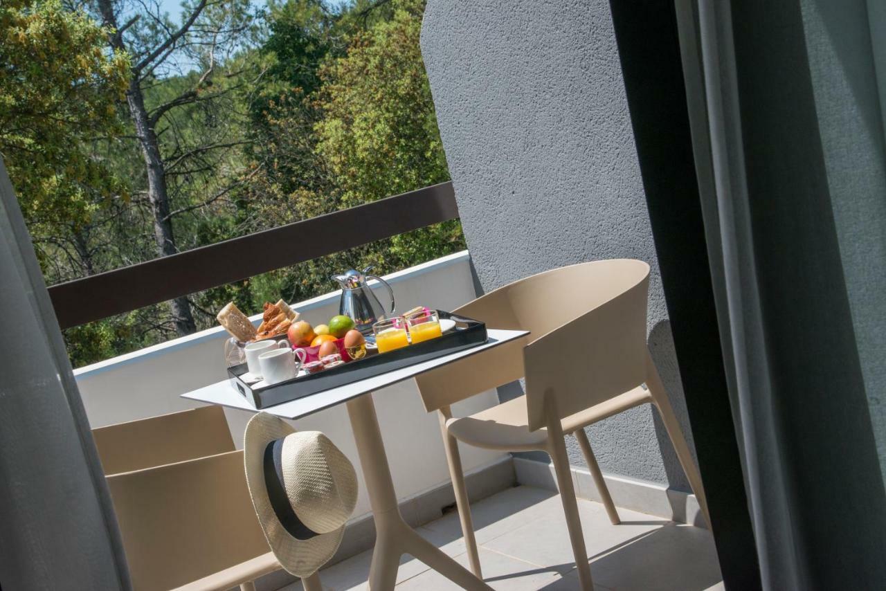 Mercure Golf De Barbaroux & Hotel 4*