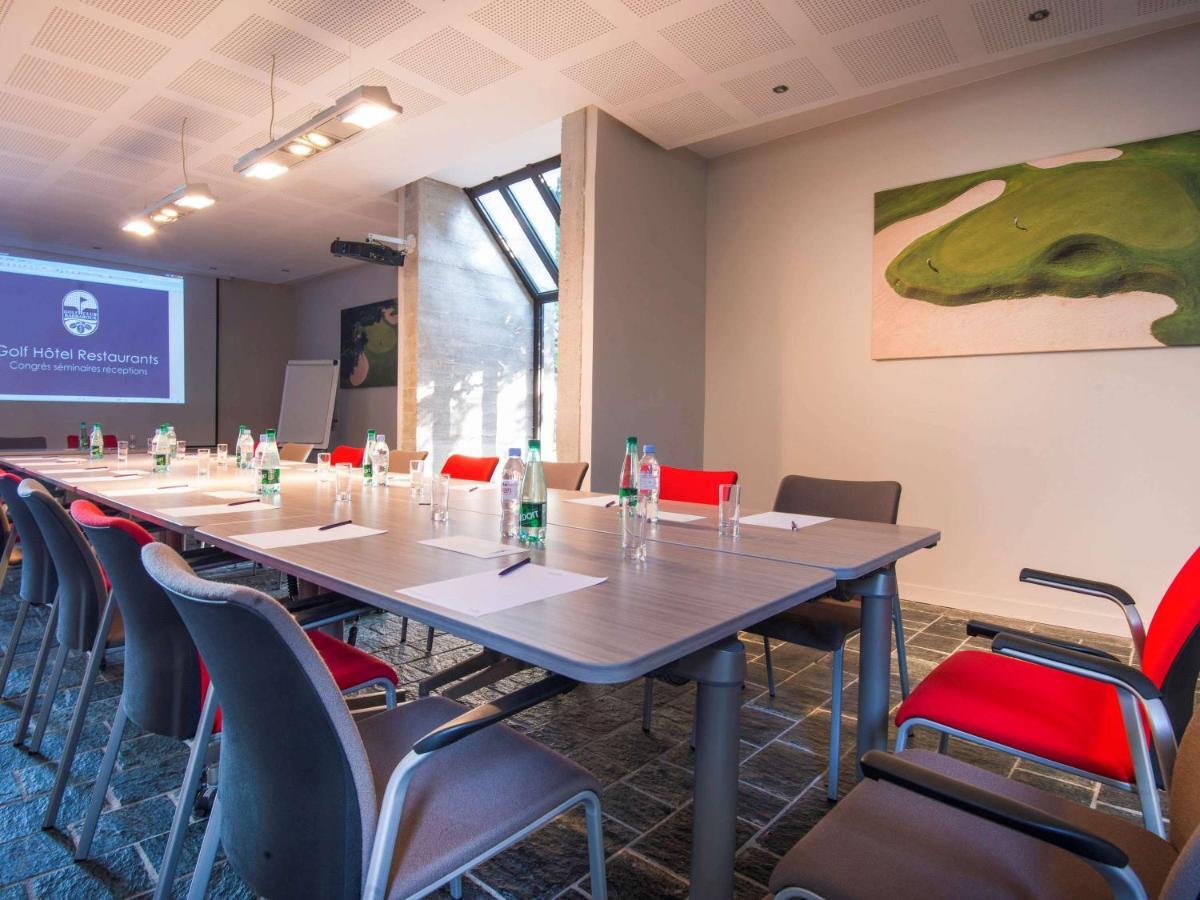 Mercure Golf De Barbaroux & 4* Brignoles
