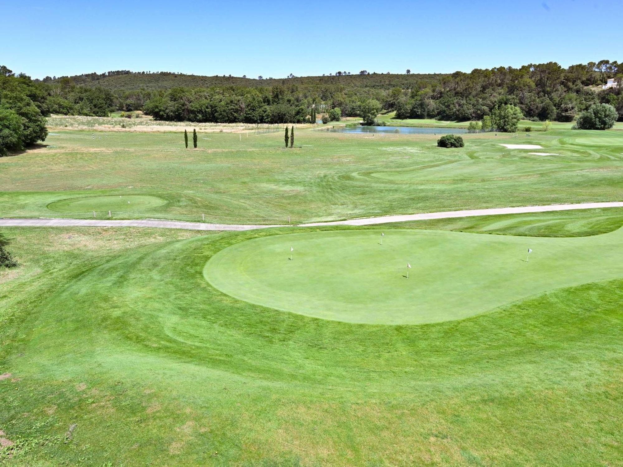 Mercure Golf De Barbaroux & Brignoles