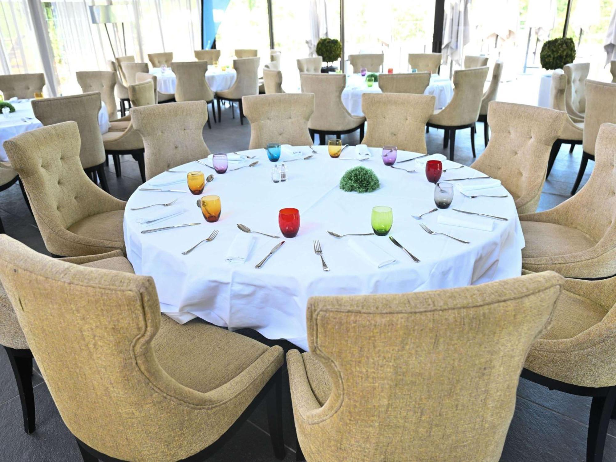 Mercure Golf De Barbaroux &